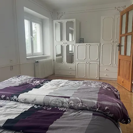 -self-check- 4-bedroom Extra Large House