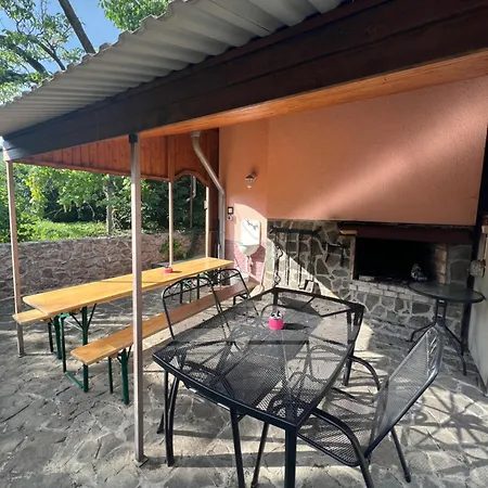 -self-check- 4-room Extra Large House * Nitra