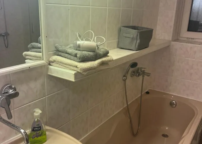-self-check- 4-room Extra Large House *