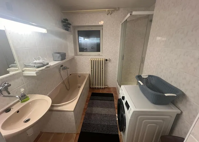 Prázdninový dům -self-check- 4-room Extra Large House Nitra